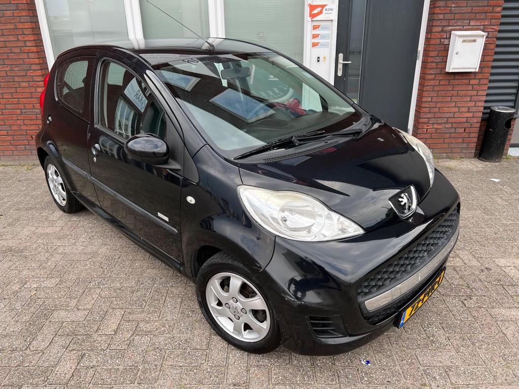 PEUGEOT 107 1.0-12V Millesim 200 - Automotive Trade Center