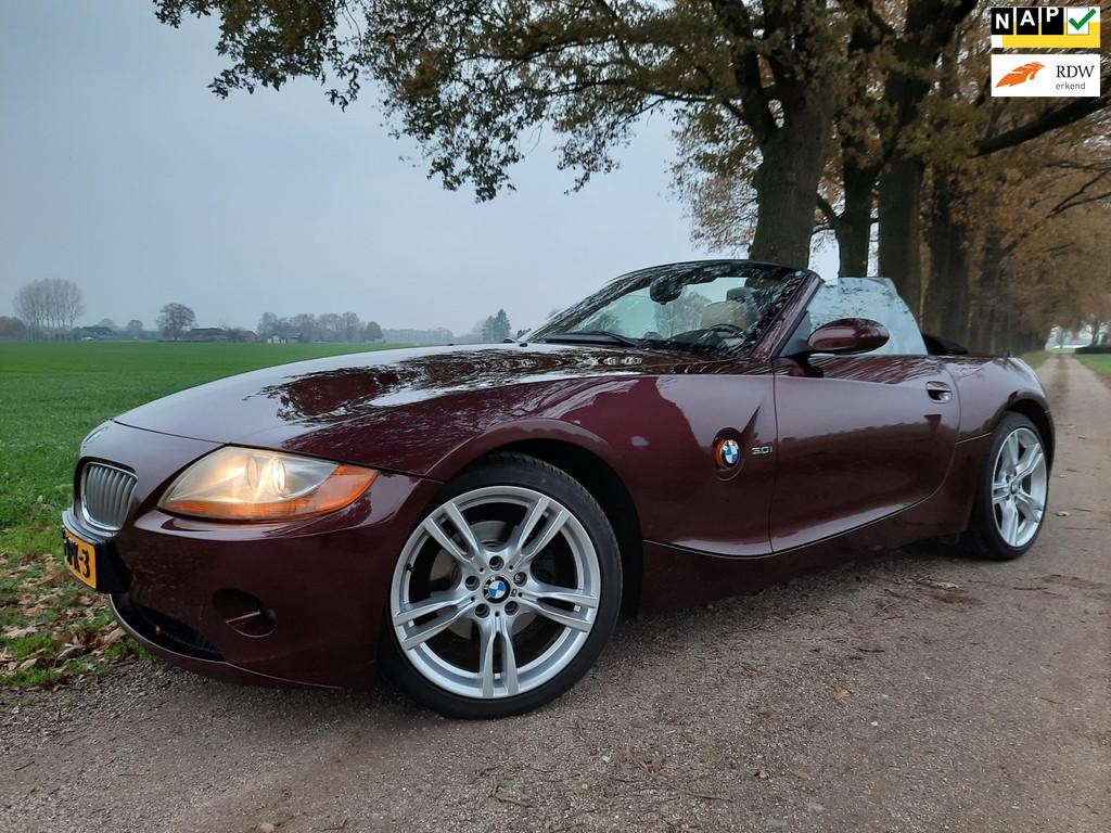 BMW Z4 Roadster 3.0i - Automotive Trade Center