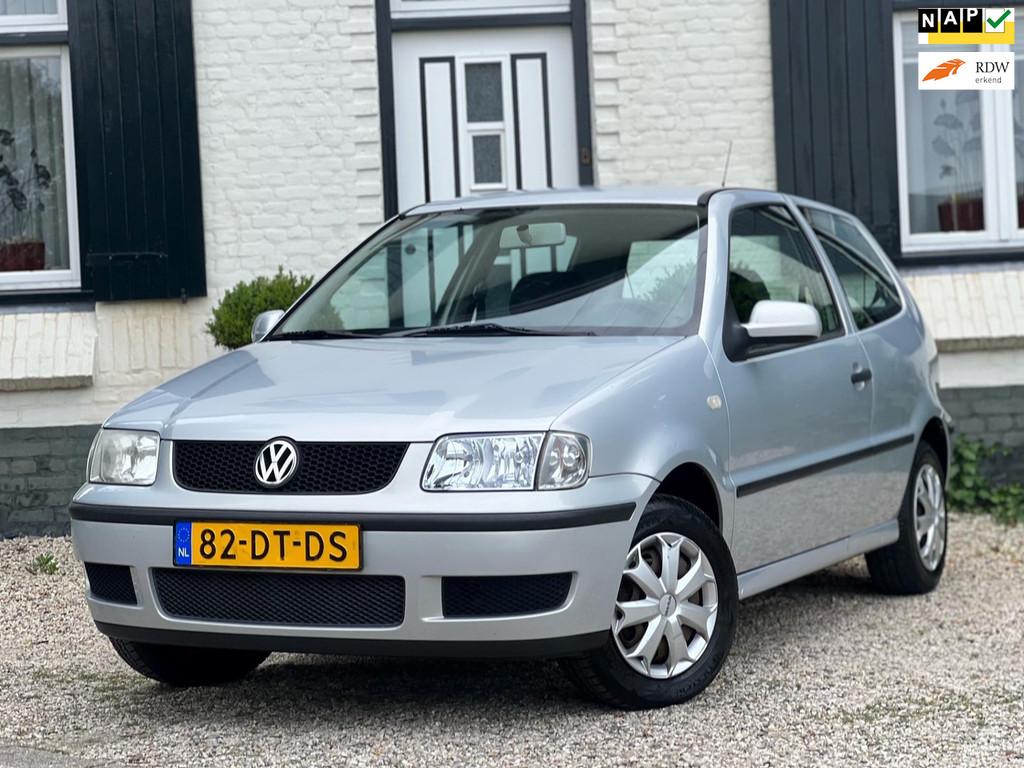 Volkswagen polo best sale 1.4 trendline 2000