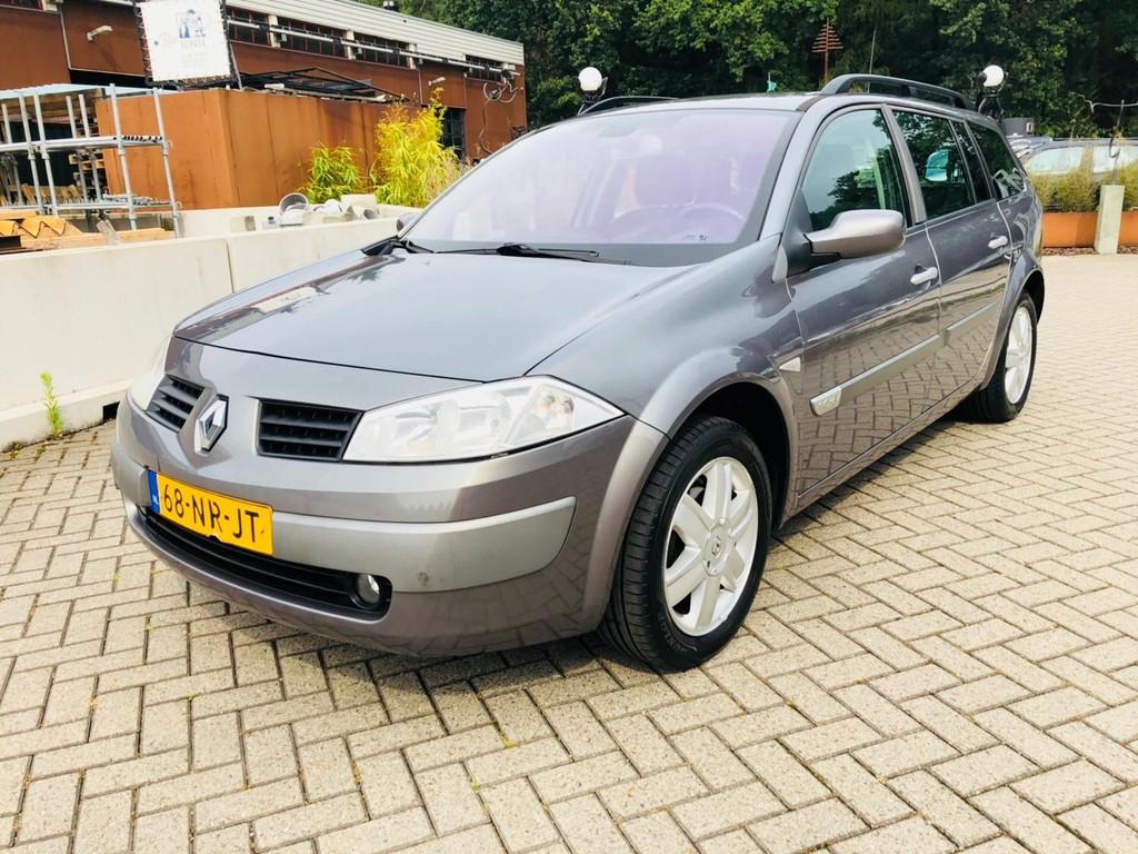 Renault Megane Grand Tour Grand Tour 1 6 16v Privilege Luxe Airco Apk N A P Automotive Trade Center