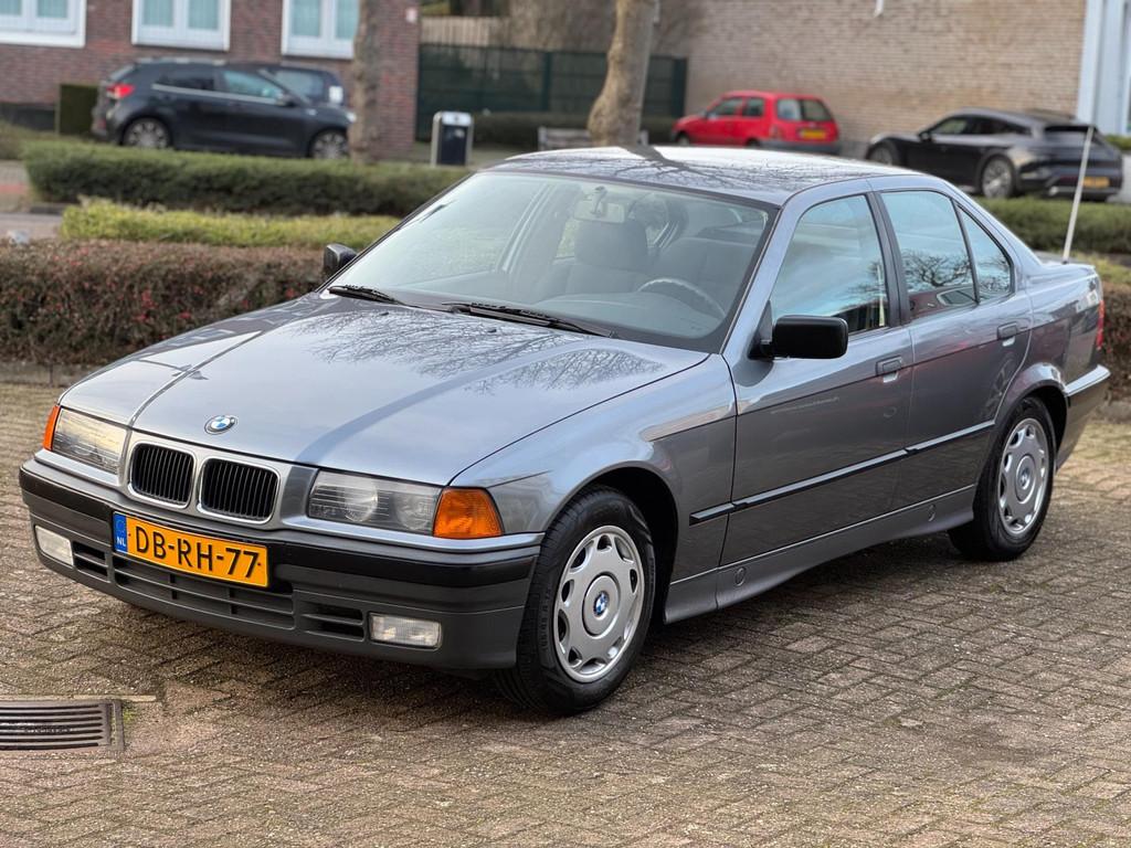 car-auction-BMW-3-serie-14684904