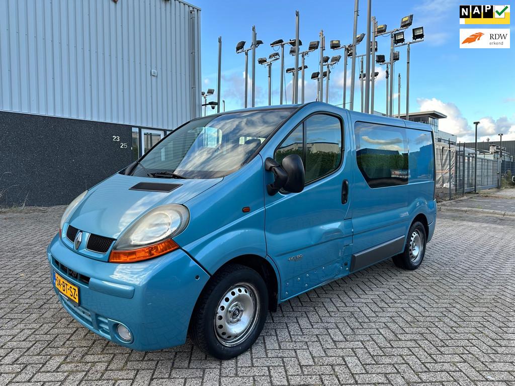 car-auction-RENAULT-Trafic-14697456