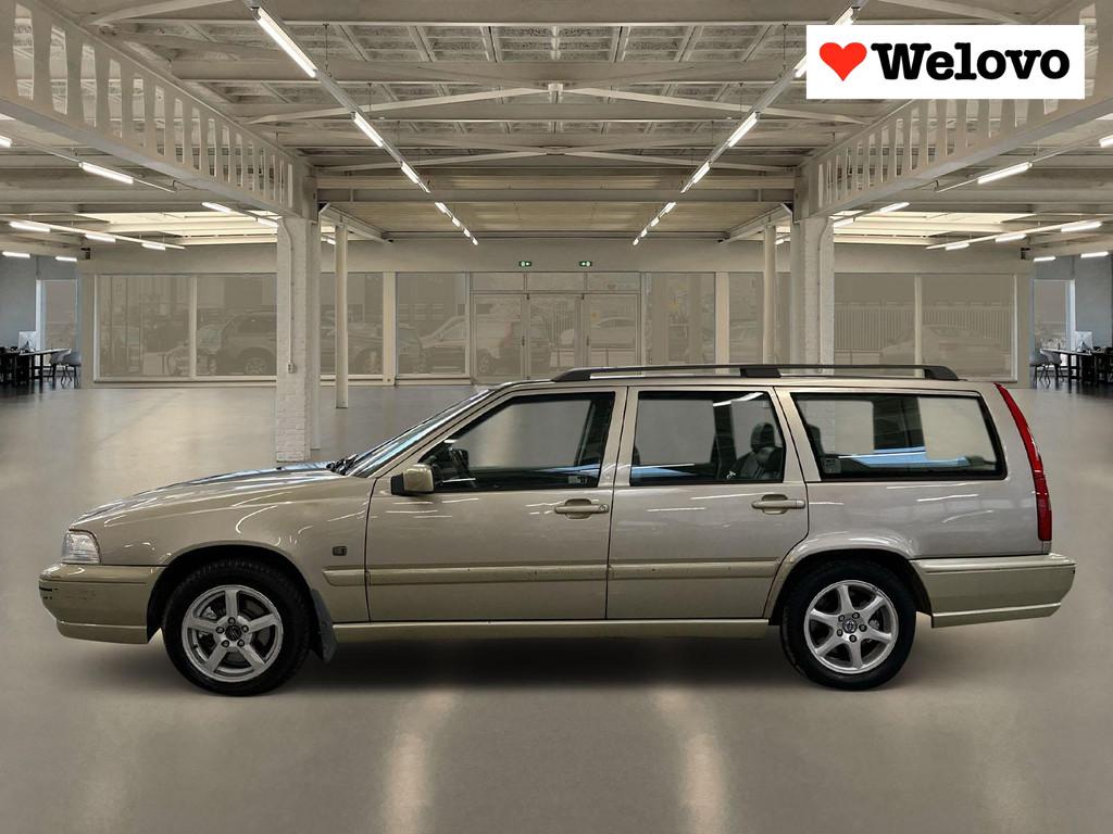 car-auction-VOLVO-V70-14957642