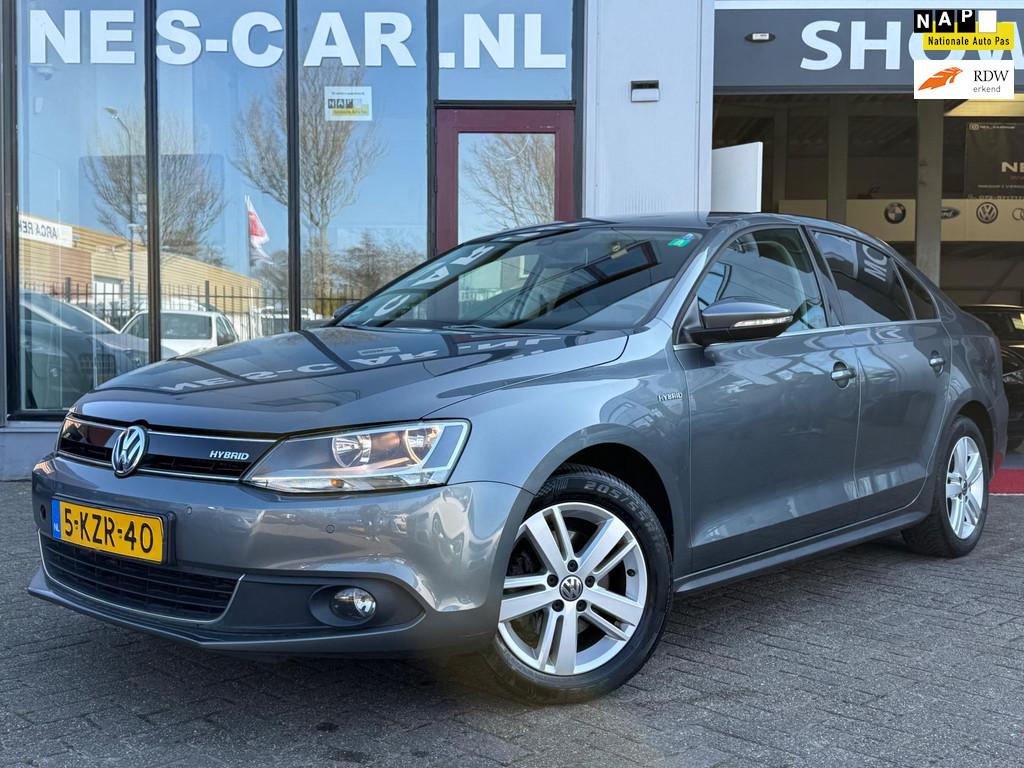 car-auction-VOLKSWAGEN-JETTA-14985178