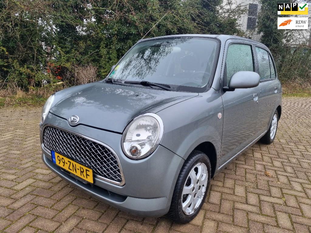 car-auction-DAIHATSU-Trevis-15217025