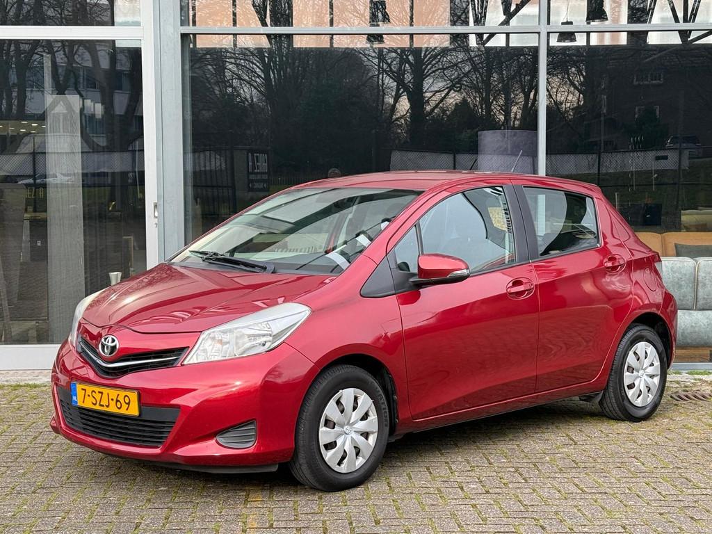 car-auction-TOYOTA-Yaris-15125275