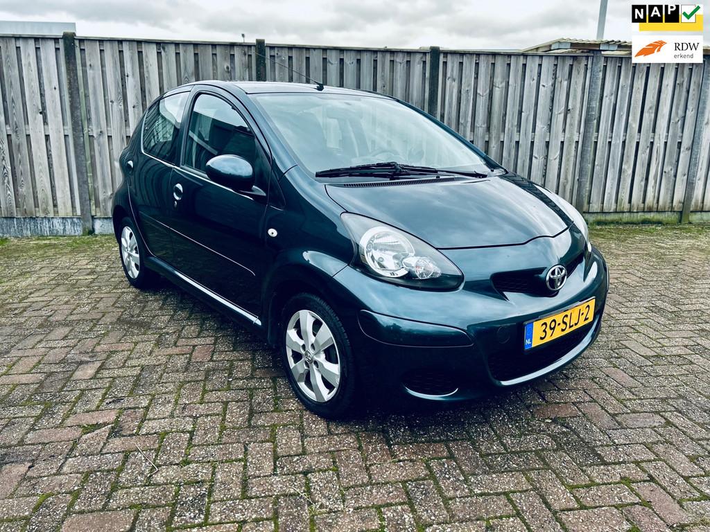car-auction-TOYOTA-Aygo-15404559