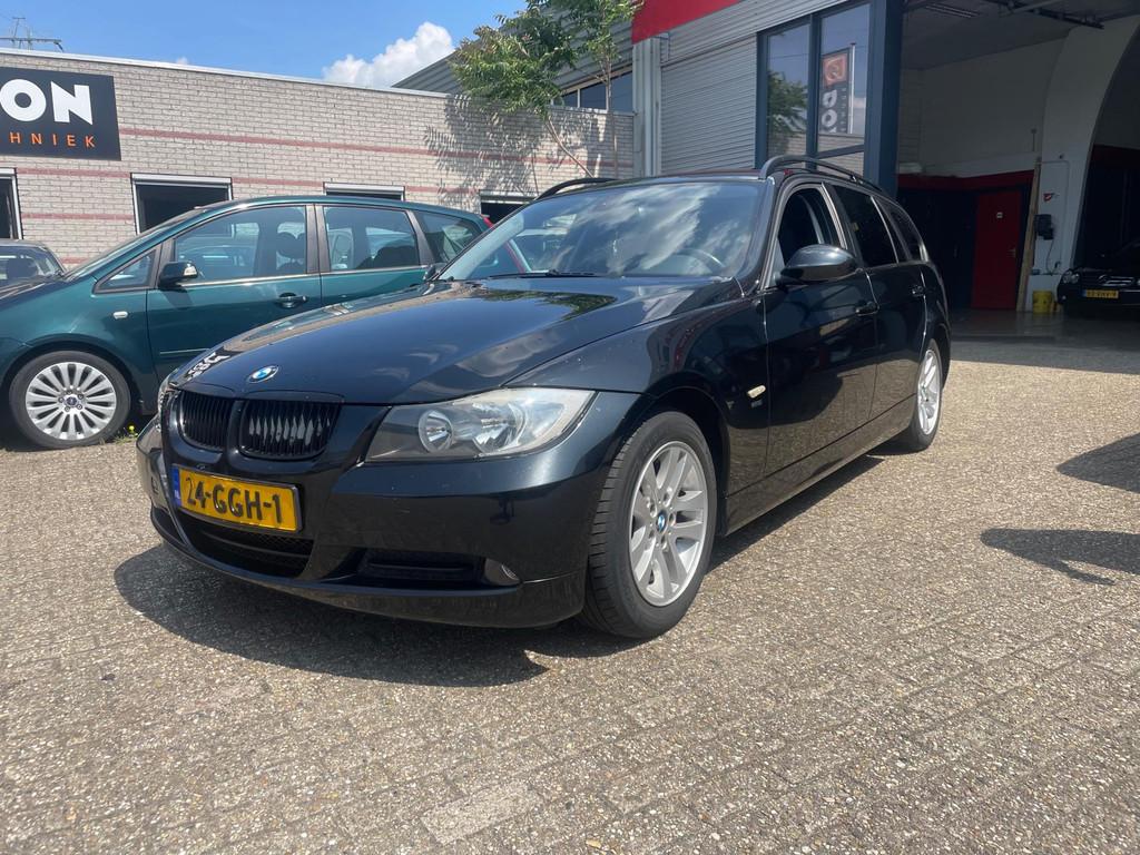 car-auction-BMW-3-serie-15451157