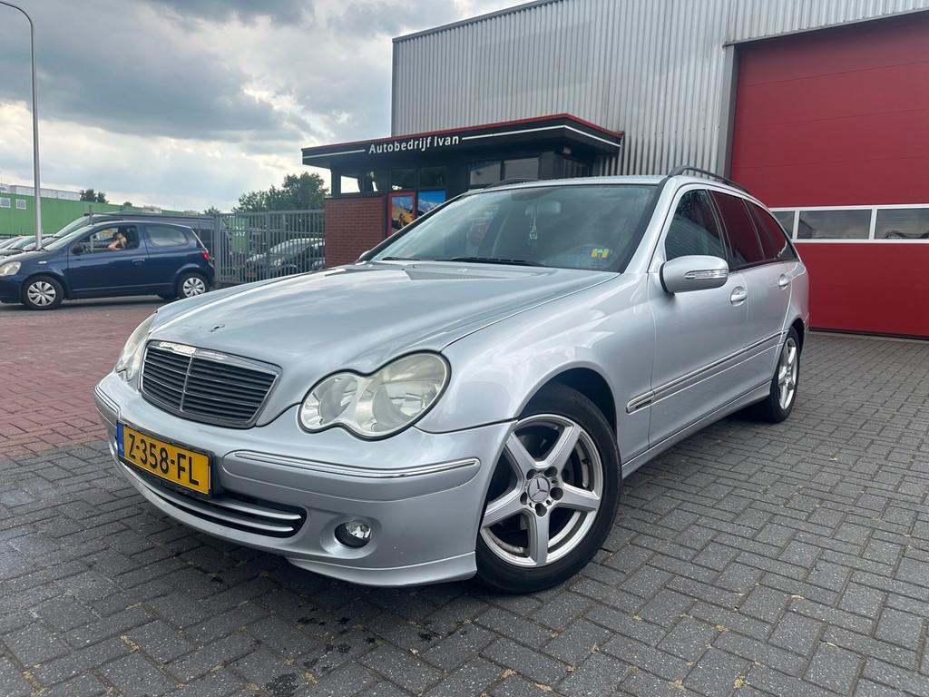 car-auction-MERCEDES-BENZ-C-klasse-15451475