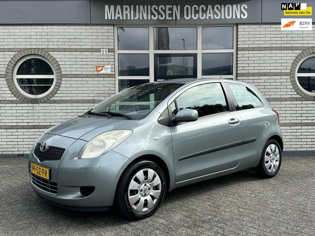 car-auction-TOYOTA-Yaris-15481508